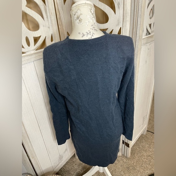 Vintage Fenn Wright Manson Wool Angora Blend Blue Cardigan Sweater Size Large - Picture 3 of 5